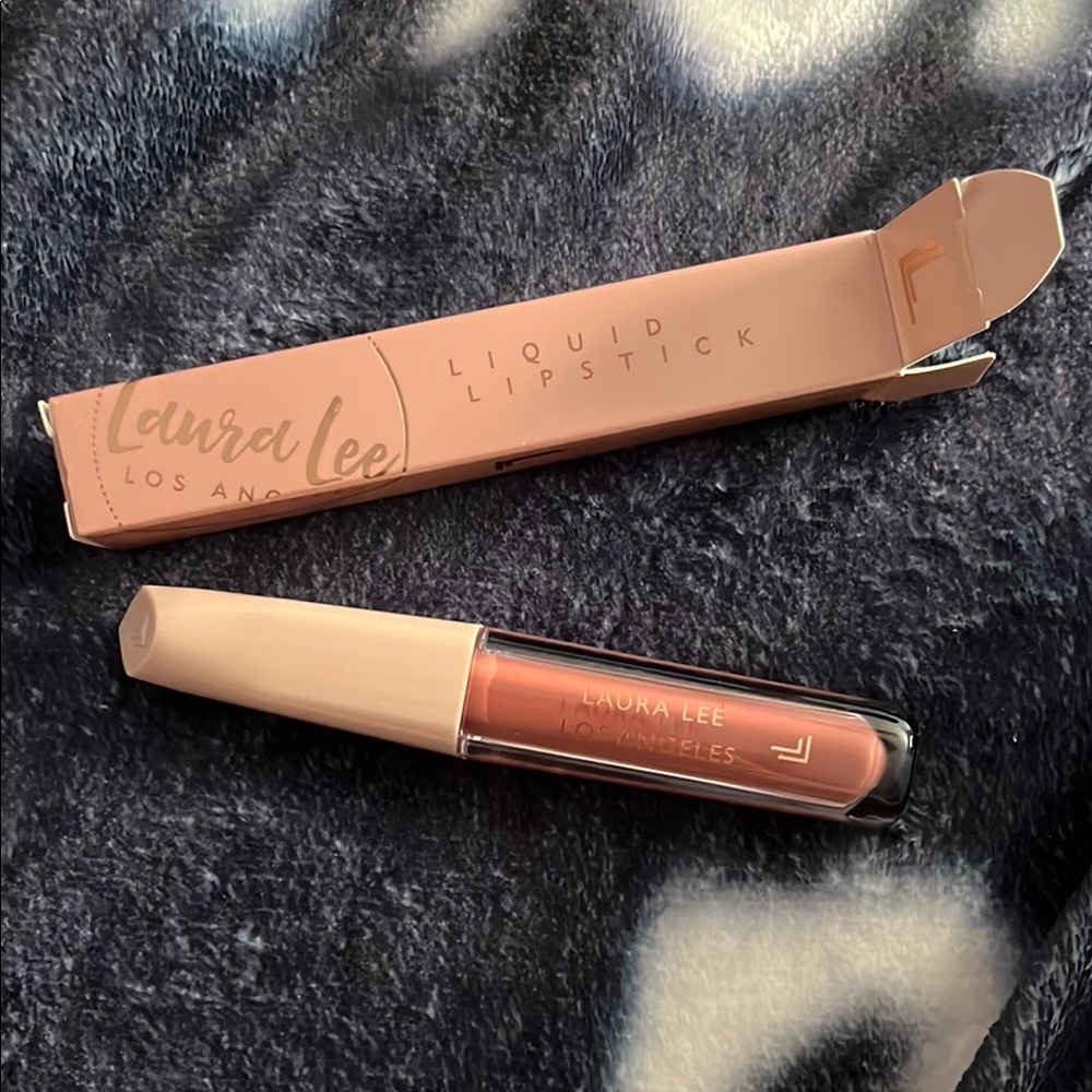 Pink Lipstick Long-lasting Makeup NEW